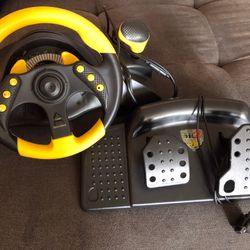 Mad Catz MC2 Steering Wheel & Pedals (#6320)