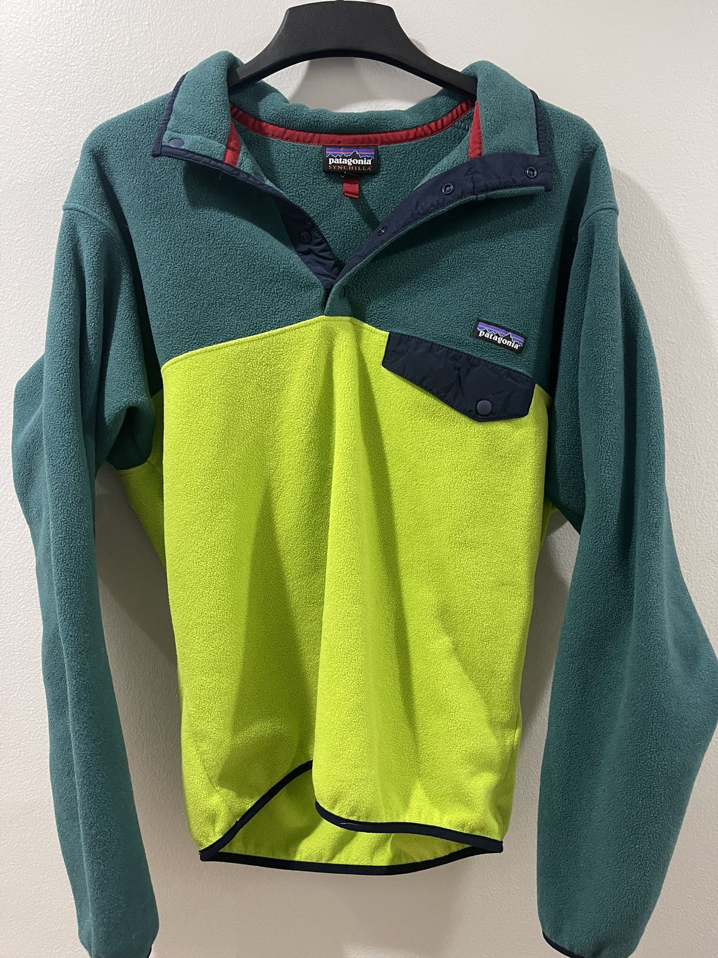 Patagonia Men’s Synch Snap T Size Medium