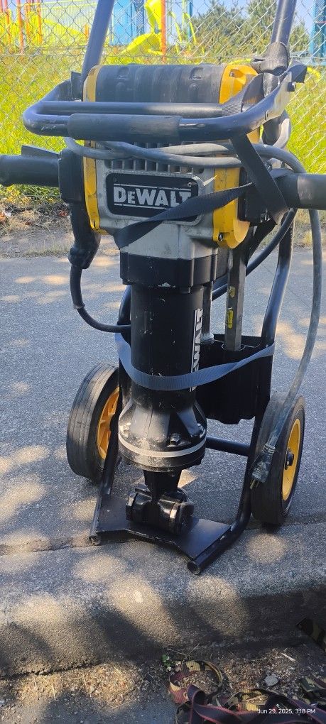 DeWalt Jackhammer