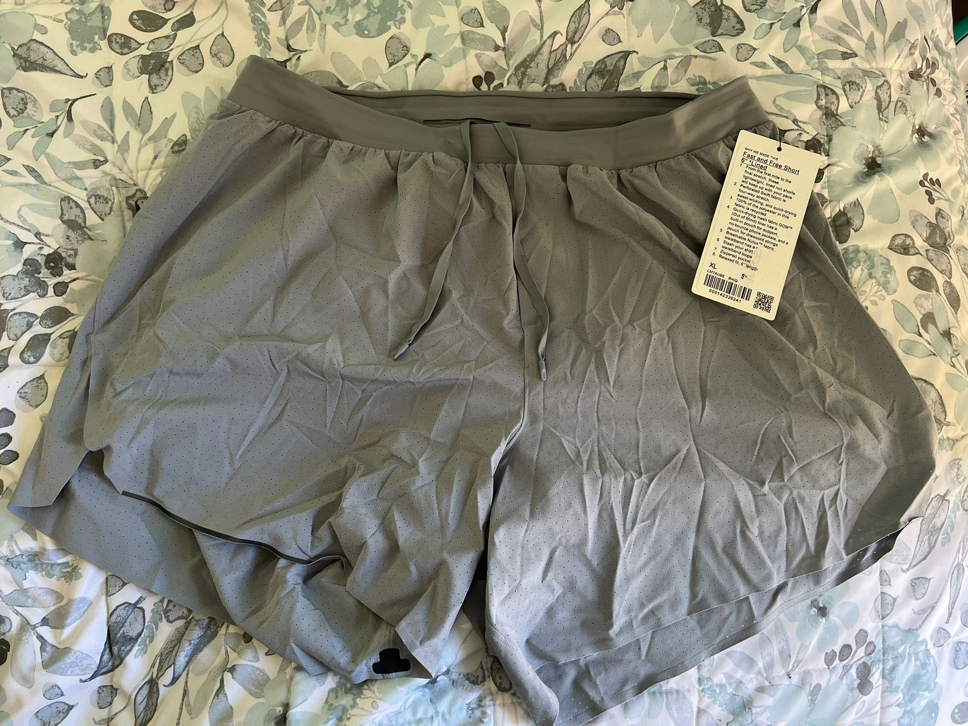 Lululemon Men Shorts