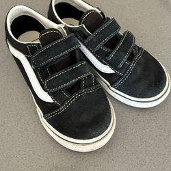 Black vans 