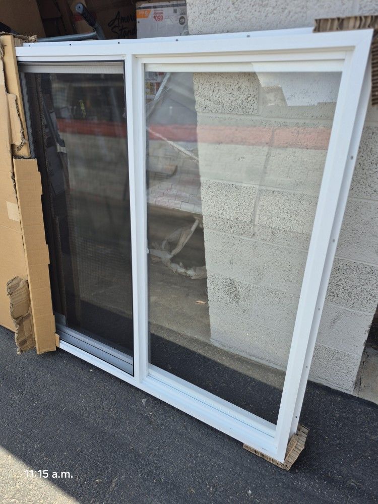 TAFCO WINOW  48"W X 48"  NEW 