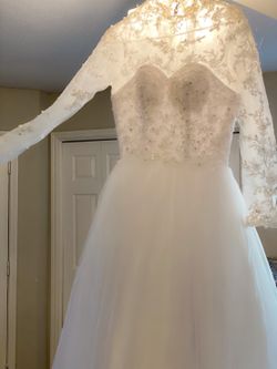 wedding dress