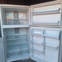 Whirlpool Refrigerator