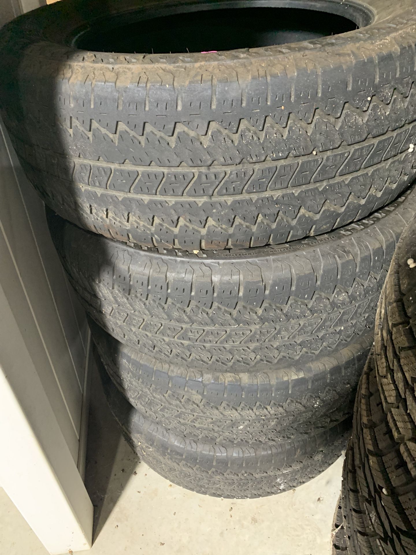 Goodyear Tires 275 60R 20