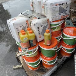 One Pallet Of Flooring Material And Tools. Polyurethane Adhesive .