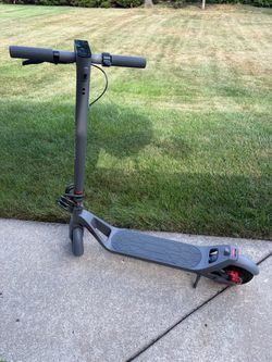 LEQISMART Adult Electric Scooter