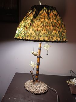 Hawaiian  Lamp Bird Bamboo tree Rocks vtg heavy well made 25 x16: