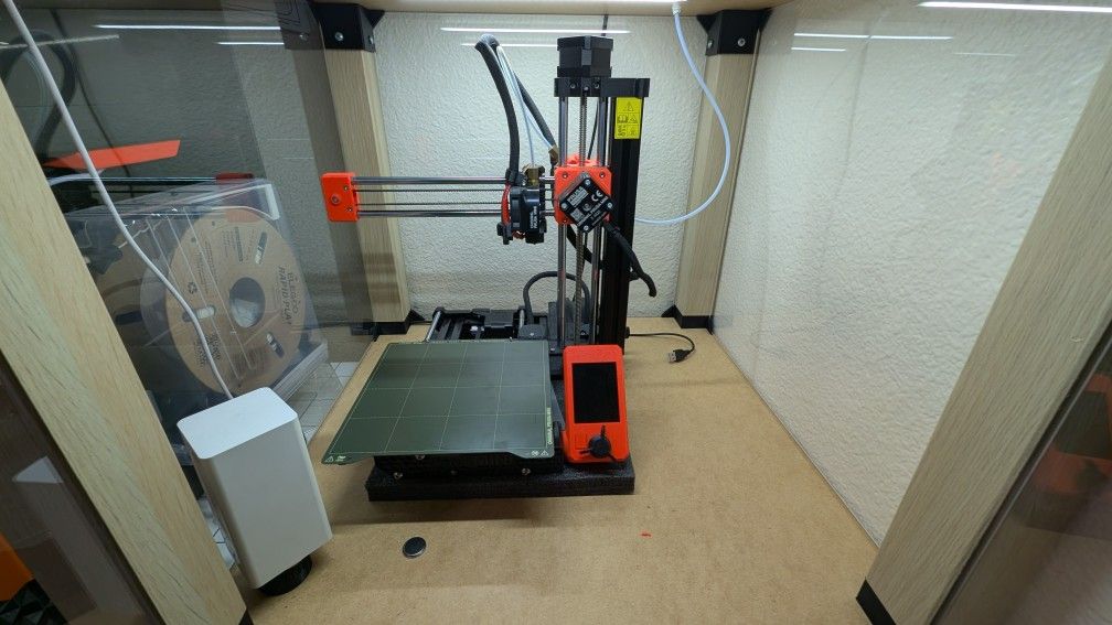 Prusa Mini+ With Lack Enclosure