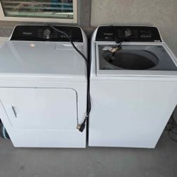 Washer And Dryer Set