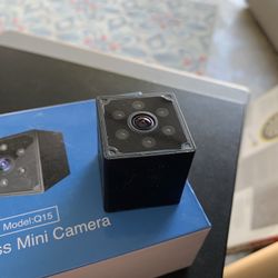 MINI SPY CAMERAS. 