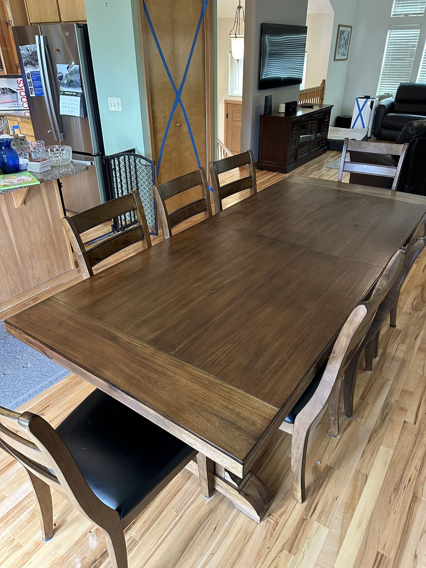 Dining Room Table And Chairs