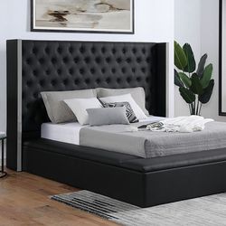 (Queen )Bed Frame With Storage