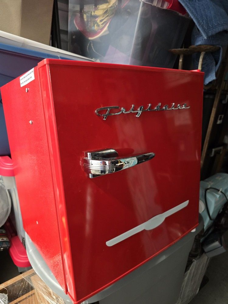 Lowered Price To 60. Almost New Mini Fridge. No Damage, Works Great