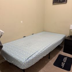 TWIN BED METAL  FRAME WITH MATTRESS