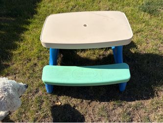 Free Little Tyke Outdoor Kid’s Table
