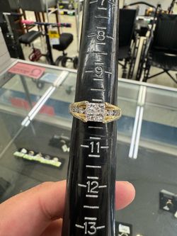 14k ladies engagement ring