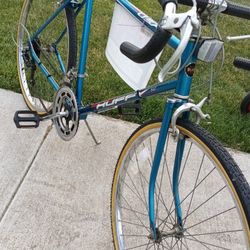 Huffy USA road bike 