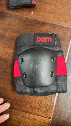 Bern Knee/Elbow Pad Black and Red