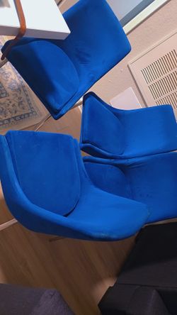 4 set of dinning chairs