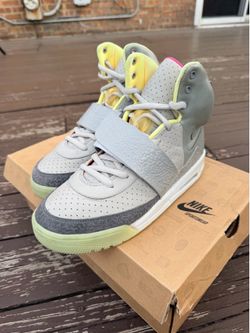 Nike Yeezy Zen Grey