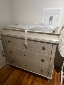 Restoration hardware baby dresser changing table