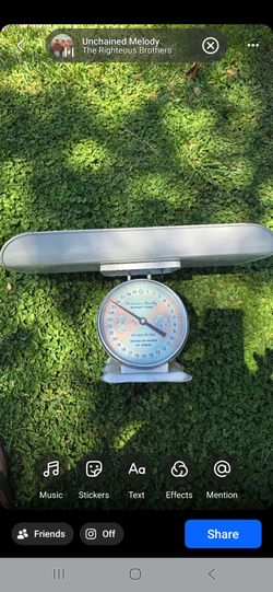 Vintage Baby American Family Scale Metal 1960s
