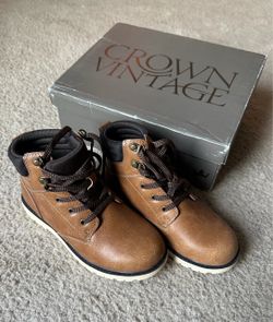 Crown Vintage Boys Boots – Size 2 – Brand New