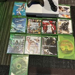 XBOX ONE with 1 CONTROLLERS 11 Games