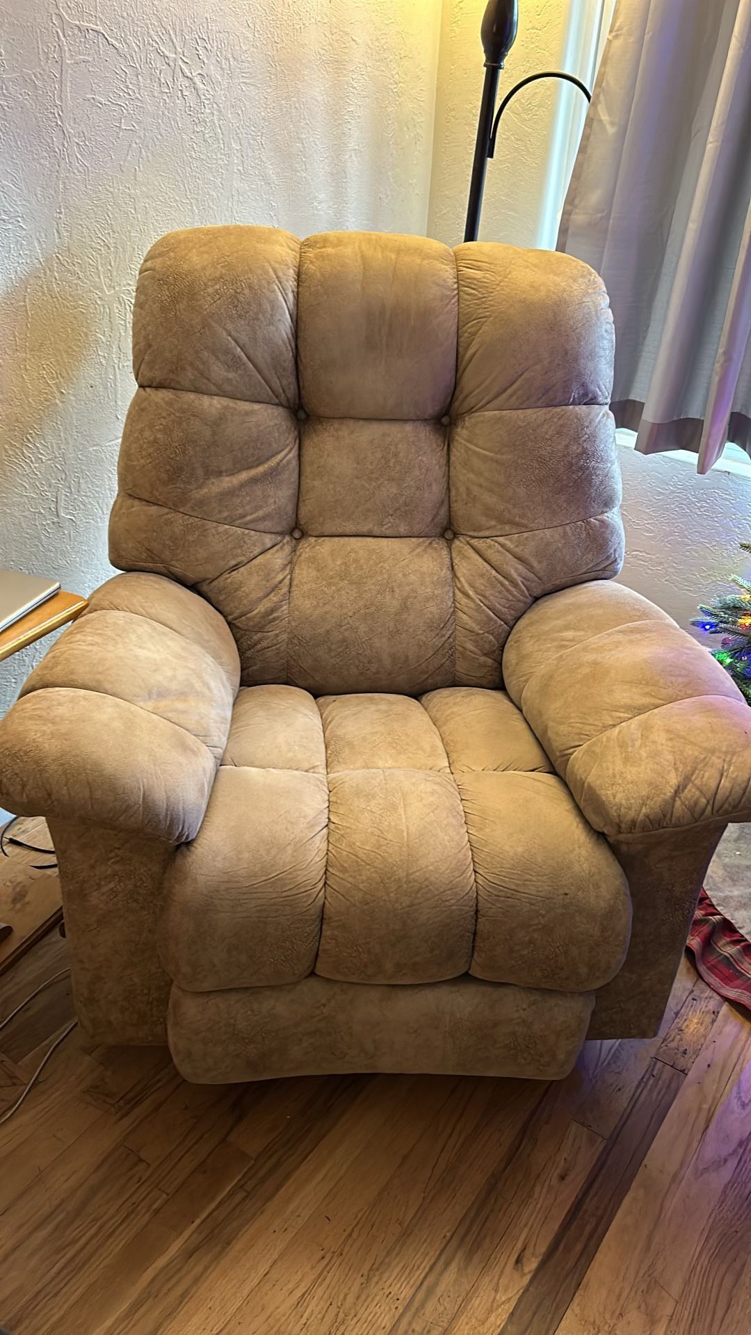 2x Recliner Couches for Sale in Salem, OR OfferUp