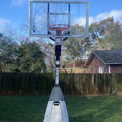 Spaulding Basketball Goal