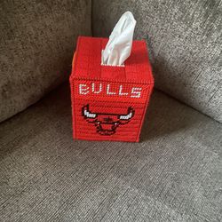 Bulls Tissue Box Cover 