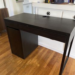Black Wood Computer Desk With Drawers