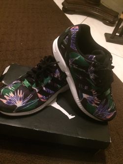 Adidas Torsion Sz. 9