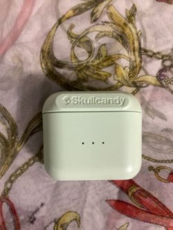 SkullCandy Wireless earphones
