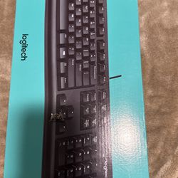 Logitech Keyboard 