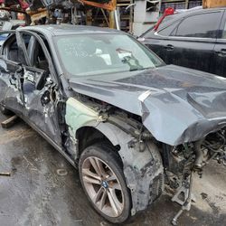 2015 BMW 328i Sedan RWD Parts Out