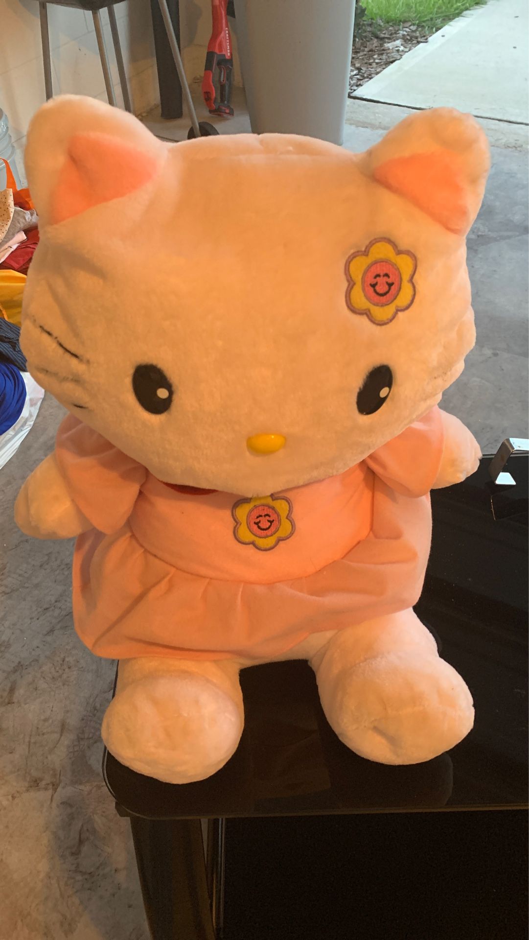 Hello kitty stuffed animal