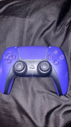 purple PS5 controller purple