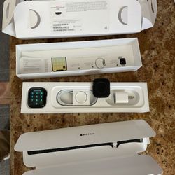 Apple Watch 5 Series Brand New Condition