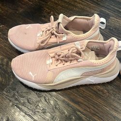 Puma Size 8 Women