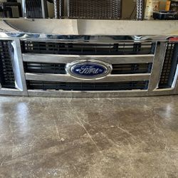 Aftermarket chrome grille styled after the 2008–2010 Ford Super Duty (F250/F350)