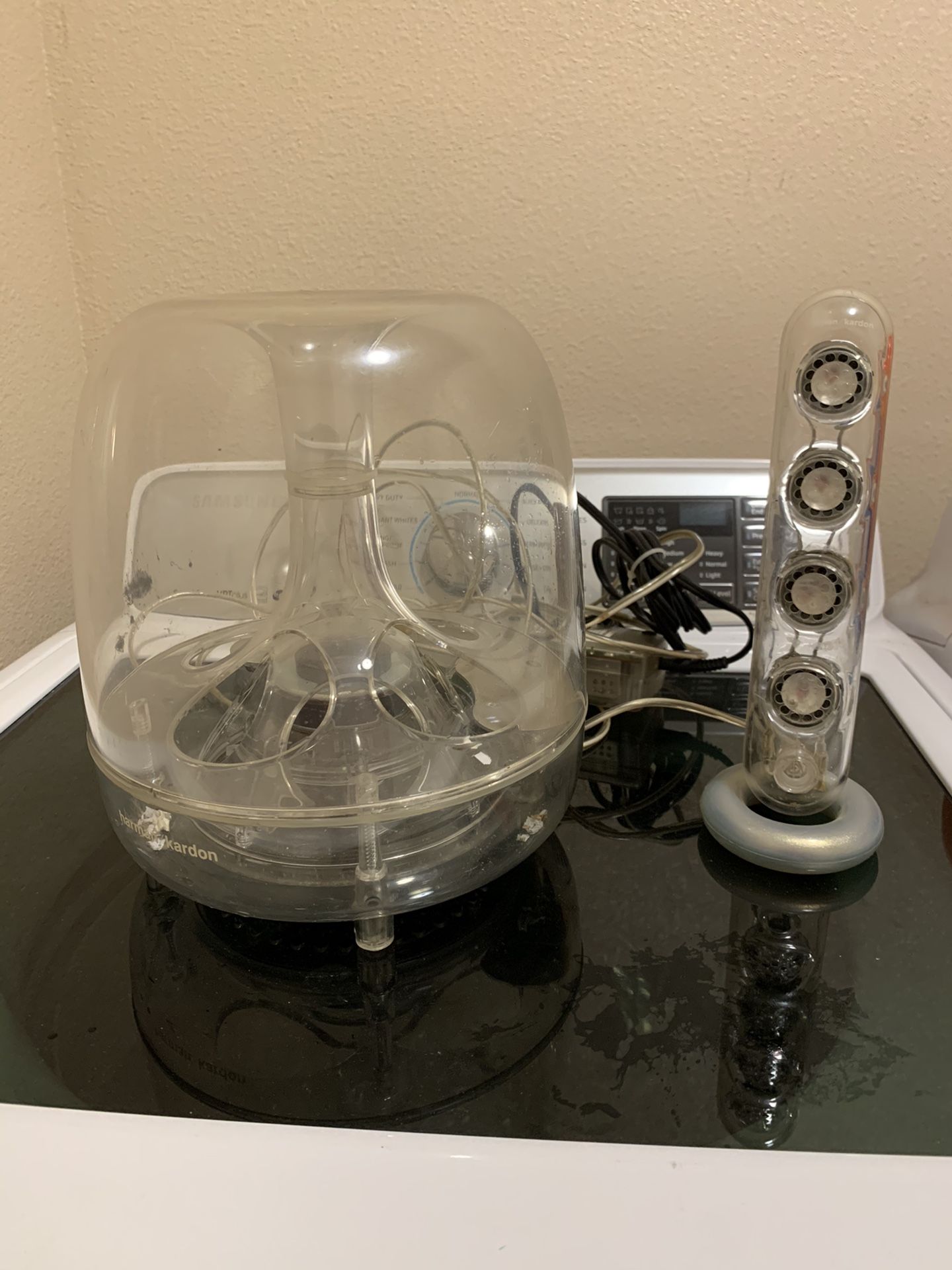 Harman and kardon speakers