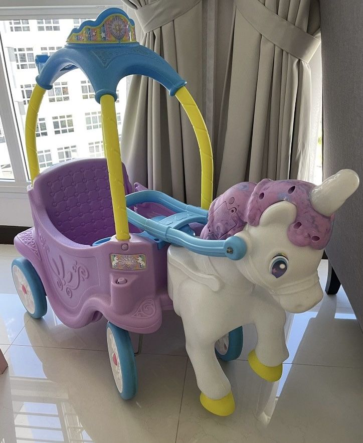 LITTLE TIKES Magical Unicorn Carriage (Good condition) PICK UP IN CORNELIUS