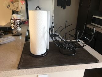 Napkin holder, fruit basket, table mats