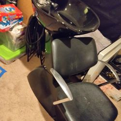 Shampoo Bowl With Reclining Chair