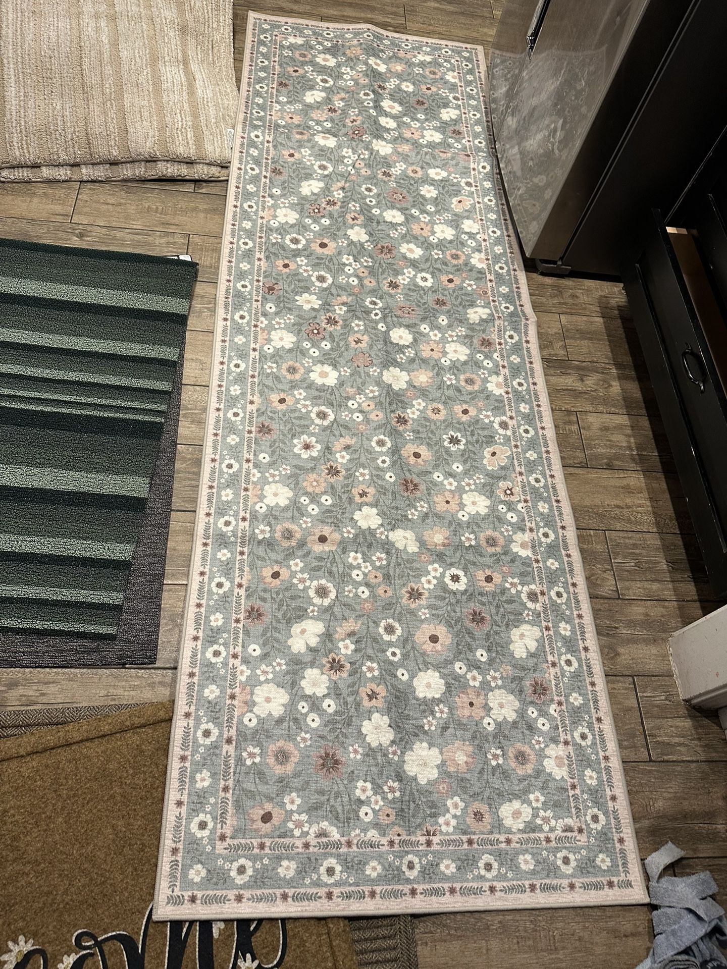 ACCENT RUG 30in x 46in $10 RUNNER 30in x 96in $20 Rug 5 by 7 $35