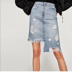 Womens Zara Trafaluc Distressed Denim Midi Skirt size S - like new 
