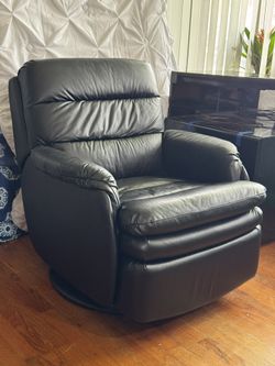 Black Leather Swivel Recliner Chair