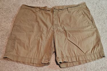 Men's Columbia Shorts - Size 42